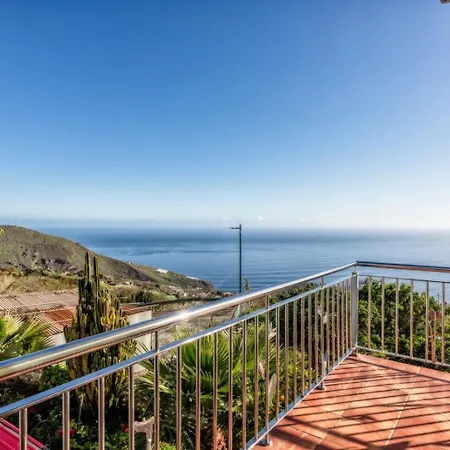 Casa Conrado, 2 Bedroom Modern Oasis, Good Location *