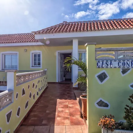 Casa Conrado, 2 Bedroom Modern Oasis, Good Location